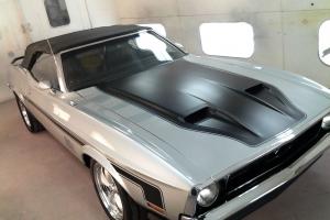 1971 Mustang Convertible, 351C 4v, 4 Speed from the factory !  Silver/Black