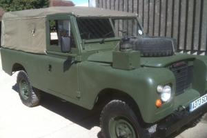 1984 SERIES 3 EX MILITARY 109 FFR LANDROVER LAND ROVER VERY STRAIGHT Photo