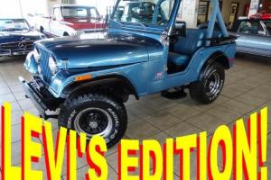 ***VERY RARE***LEVI'S EDITION CJ5 CJ7 NEW PAINT NEW TOP 6CYL 4-SPEED MUST SEE! Photo