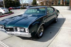 1968 Oldsmobile 442 numbers matching, beautiful driver.