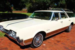 1967 Oldsmobile Vista Cruiser Station wagon LOW LOW miles. Every Option offered!