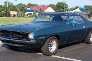 1970 Plymouth Barracuda 5.2L 318 AT Daily Driver with 5 Videos! Restore or Drive Photo