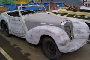 EXTREMELY RARE 1947 TRIUMPH 1800 ROADSTER Photo