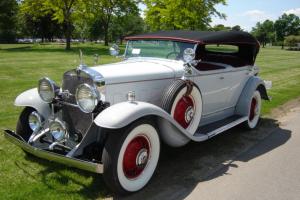 Cadillac : Other Fleetwood bodied