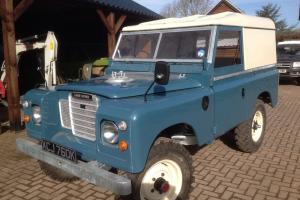 land rover 1972 totally refurbished nut and bolt rebuild tax exempt Photo