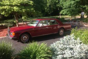 1987 Rolls Royce, Silver spur, merlot in color with beautiful light tan interior Photo