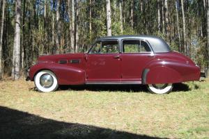 1940 Cadillac 60 Special w/ Division Window Photo
