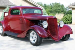 1933 Ford Coupe Hot Rod Photo
