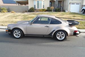 1975 Porsche 911s Coupe 2-Door 2.7L