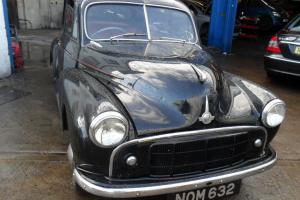 1953 MORRIS MINOR SPLIT SCREEN WITH CHEESE-GRATER GRILL Photo