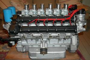 365 GTB/4 Daytona Motor Engine Photo