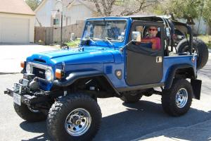 FJ40 Custom set up for extreme four wheeling.  Ready to hit the trail.