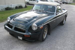 1976 MGB CONVERTIBLE, LOADED WITH OPTIONS