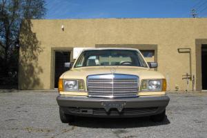 1984 Mercedes Benz 300sd low miles one owner