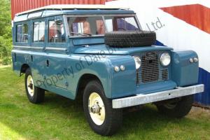 1966 Land-Rover Safari Station Wagon