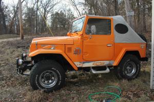 FJ40 1982 Toyota Land Cruiser with Chevy 350/383 Lowerd Reserve Photo