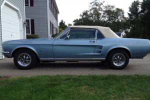 1967 Ford Mustang Convertible - Brittany Blue