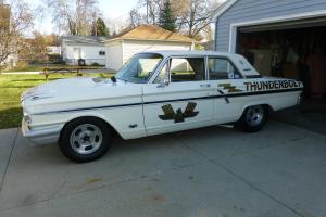 1964 Ford Fairlane "Thunderbolt"