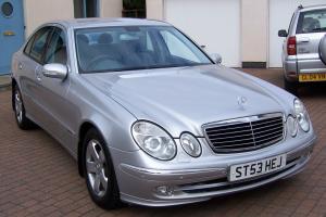  2003 MERCEDES E270 CDI AVANTGARDE AUTO SILVER ONE OWNER FROM NEW 