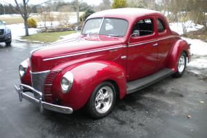 1940 Ford Deluxe Coupe Hot Rod Photo