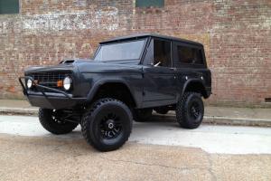 1969 Ford Bronco 302 Automatic,Pwr Steering/Disc Brakes,2012 Charcoal and Satin