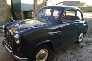 1958 AUSTIN A35 GREEN WITH RED INTERIOR STUNNING CONDITION READY TO SHOW Photo