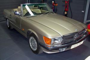 1989 Mercedes 300SL 32000miles from new immaculate car