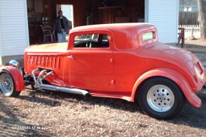 1932 Plymouth Coupe Hot Rod with Tear Drop Trailer