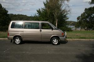 Volkswagen Caravelle 1995 3D Wagon 5 SP Manual 2 5L Electronic F INJ in Dandenong North, VIC Photo