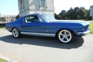 FORD MUSTANG FASTBACK 302 GT 1968 Photo