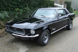 Ford Mustang 1968 V8 Photo