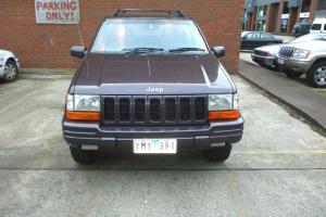 Jeep Grand Cherokee Limited 4x4 1997 4D Wagon 4 SP Automatic 4x4 4L in Hampton Park, VIC Photo