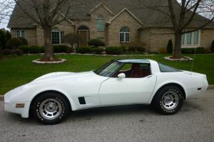 Chevrolet : Corvette 2 door coupe
