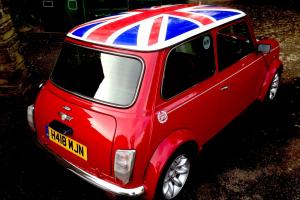 NO RESERVE MINT Classic Mini Cooper 1275 Red White Roof Show Car New Engine 850m Photo