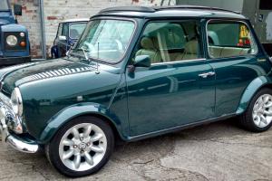 LHD LUXURY MINI 1.3i KENSINGTON-LEATHER-ELECTRIC SUNROOF-FREE DELIVERY Photo