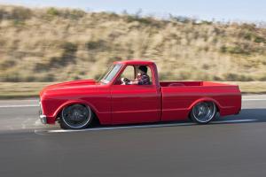 AIR RIDE. C-10. PRO TOURING.SHOW TRUCK.GMC 1969.