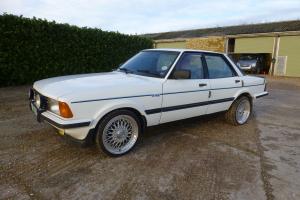 Ford Cortina XR6 TF (limited edition Team Ford)