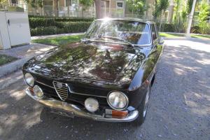1972 Alfa Romeo GT Junior Photo