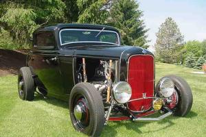1932 FORD 3 window coupe 350 CHEVY 3x2 engine nostalgia hot rod SCTA 32 Photo