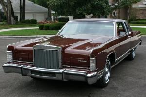 ONE OWNER LOW MILE SURVIVOR  1977 Lincoln Town Coupe -  31K ORIG MI Photo
