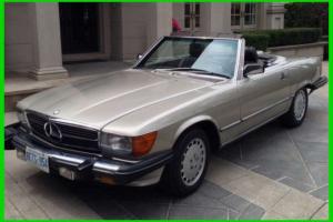 1986 Mercedes-Benz 560 SL Restored 2 Dr Convertible 5.6L V8 16V Automatic RWD