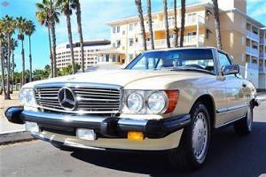 '86 560 SL,  35,065 miles, absolutely fantastic condition