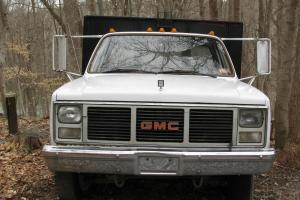 1985 GMC 6.2 ltr. Diesel Flatbed Truck.