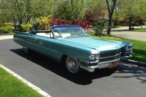 1963 Cadillac Coupe DeVille Convertible in light blue Photo