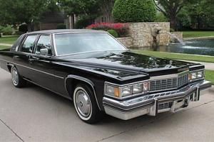1977 CADILLAC SEDAN DEVILLE ONLY 1,475 MILES MUSEUM PIECE STUNNING NEW Photo