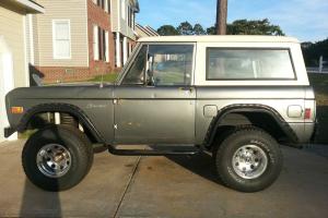 1977 Ford Bronco 302 V8 Auto 4WD