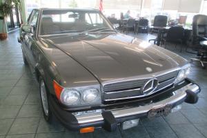 1987 Mercedes Benz 560SL Clean and Straight  Only 79,000 original miles Photo