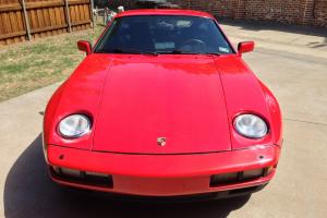 Porsche 928S Coupe V8 Automatic CD Sunroof 1986 Red
