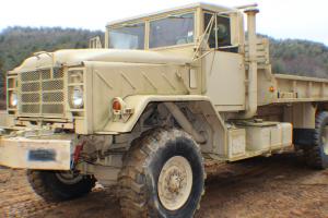 6x6 5 ton military cargo  truck  20 ft  flat bed Photo