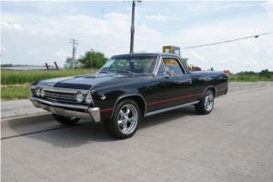 1967 Chevrolet El Camino 327 4 barrel 4 speed and is gorgoeus Black on Black !!!